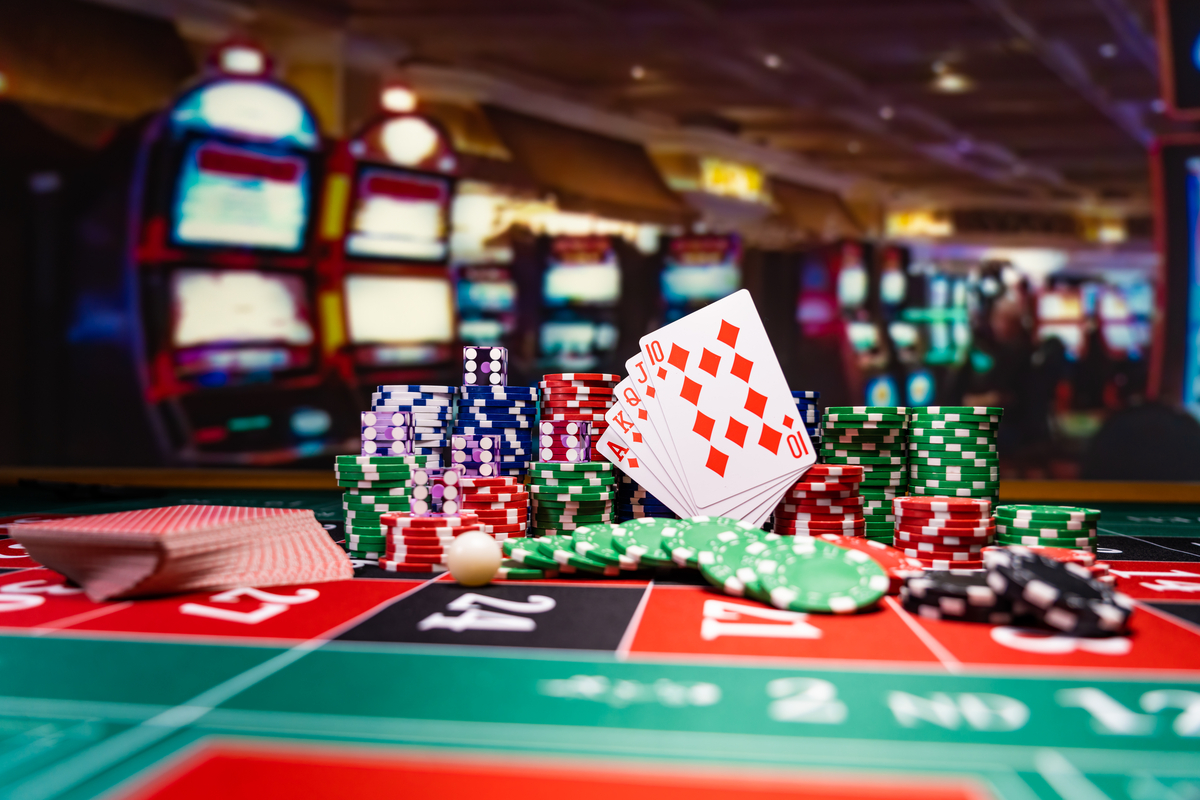 ¿Necesito descargar algún software para jugar gratis en casinos online de Perú?